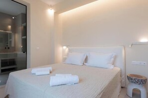 Room - Mikri Santa Maria Beachvilla Pool Paros (Santa Maria)