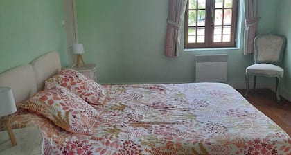 Large vacation rental for 15 people with a pool - Le Moulin des Préaux