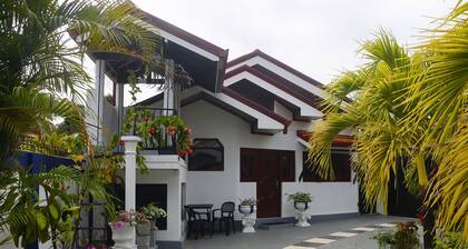 The Kumatha Residence , 2 Bed Garden Bungalow , 5 minutes walk to the beach