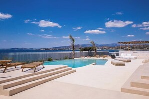 Pool - Seafront Athens Riviera Lagonisi Villa (Lagonissi)
