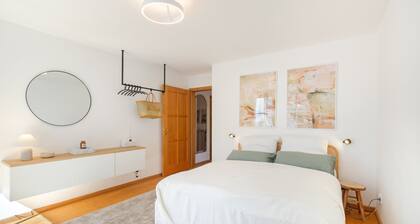Design Apartment “BergZeit” with Mountain View and Private Terrace