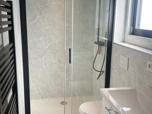 Bathroom - Vakantiepark de Zeeuwse Parel - Zeeparel by Interhome (Scherpenisse)