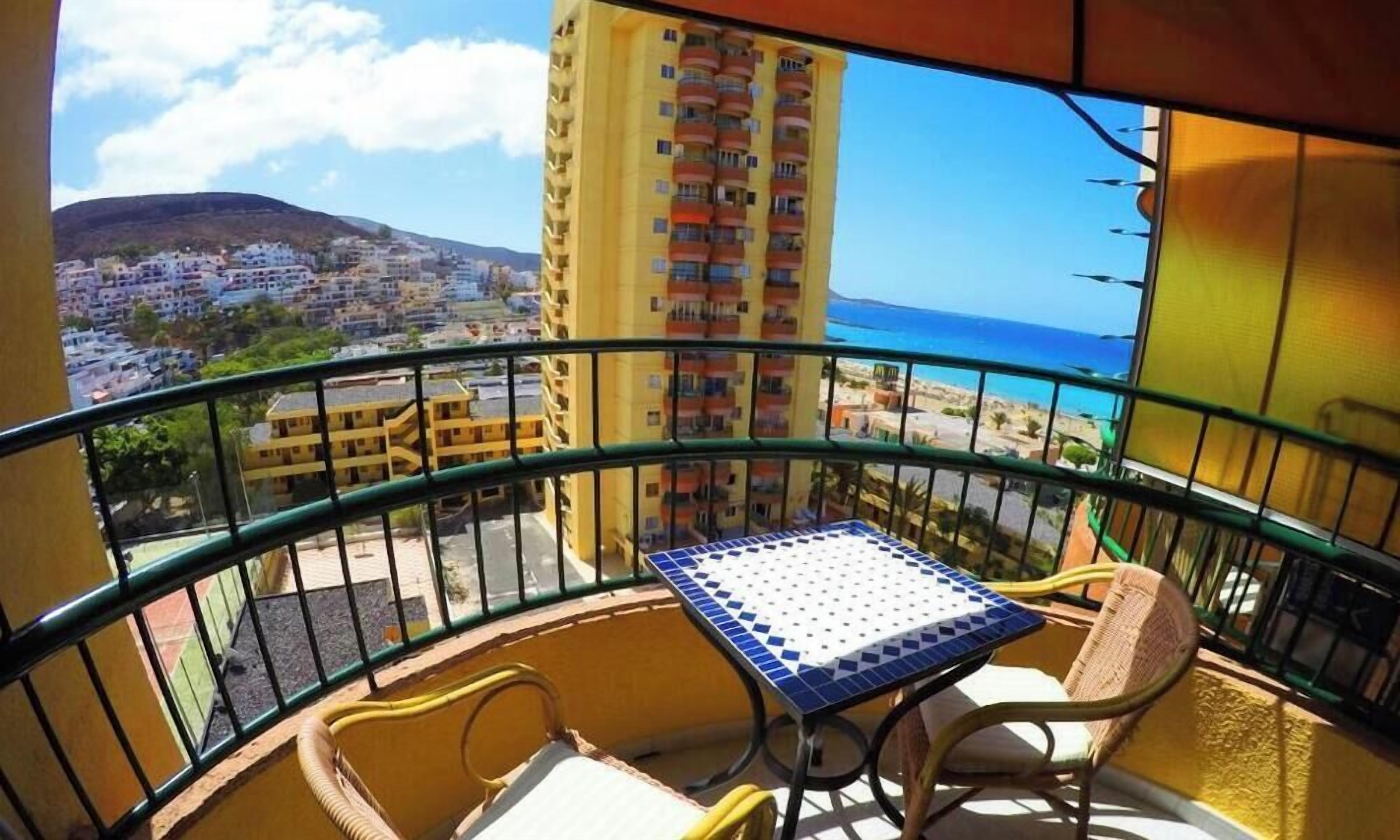 Apartment, Balcony, Sea View | Outdoor dining