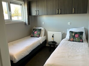 Room - Vakantiepark de Zeeuwse Parel - De Zeester by Interhome (Scherpenisse)