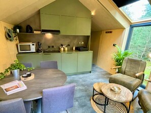 Dining - Outdoors Holten - Diamond Suite met Jacuzzi by Interhome (Holten)