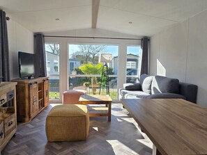 Unclassified image, 5 of 9, button - Vakantiepark Kijkduin - 838 by Interhome (The Hague)