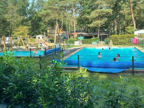 Pool - Recreatiepark Klein Zwitserland - Meidoorn by Interhome (Zuidwolde)