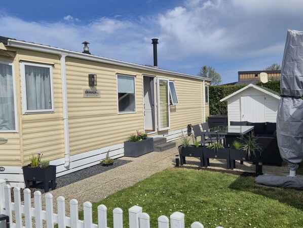 Unclassified image, 1 of 11, button - Beach Resort Kamperland - 246 by Interhome (Kamperland)