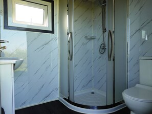 Bathroom - Hofstede Zonnevliet - Wijnvat by Interhome (Zonnemaire)