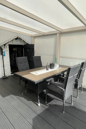 Outdoor dining - Beach Resort Kamperland - 524 by Interhome (Kamperland)