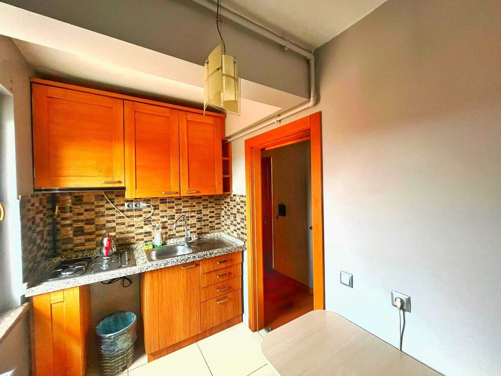 Deluxe appartement, balkon, uitzicht op de stad | Privékeuken | Een minikoelkast