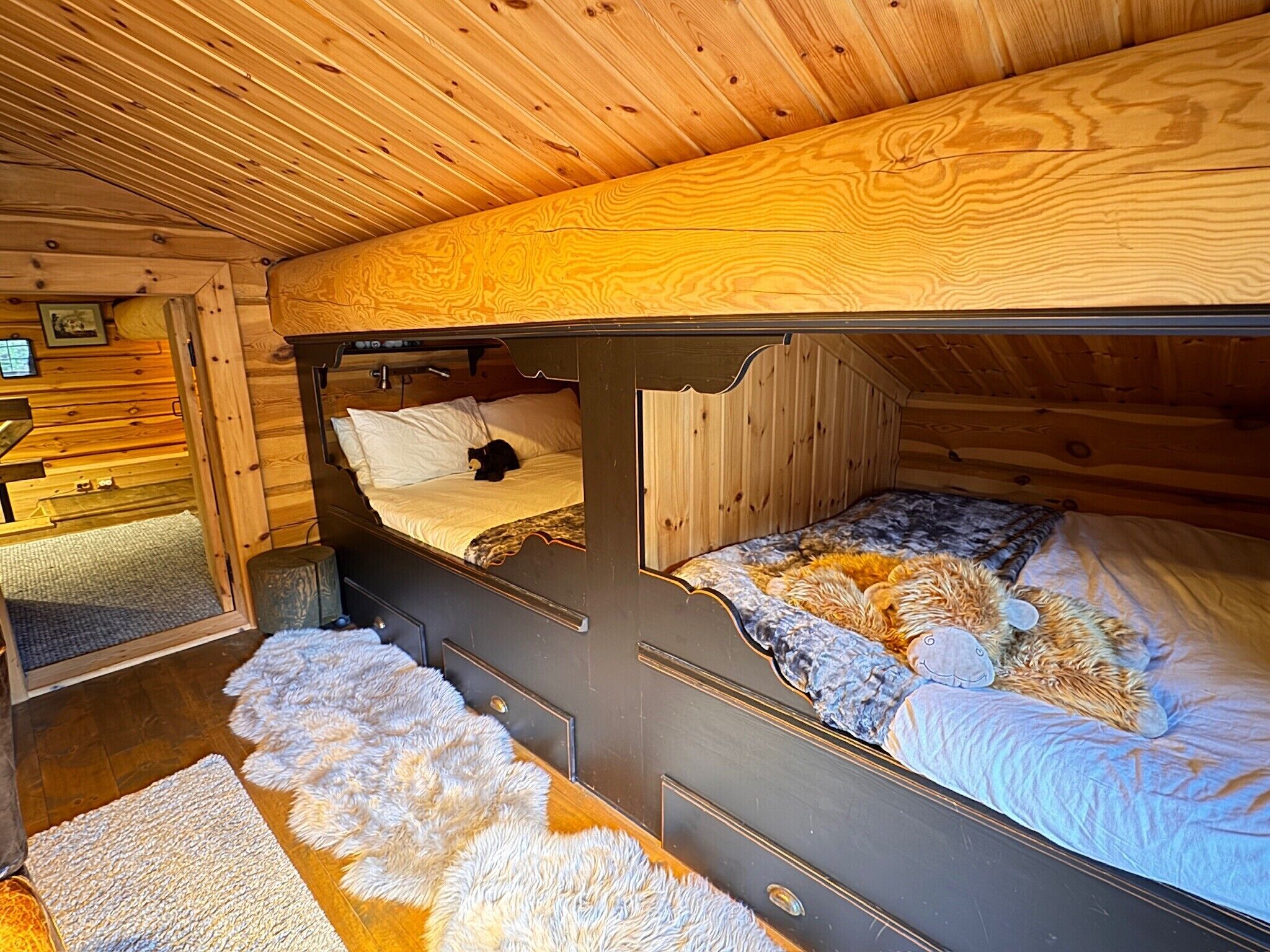 4 chambres, fer et planche à repasser, Wi-Fi