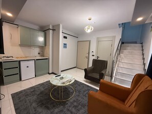 Chambre Familiale, terrasse | Cuisine privée