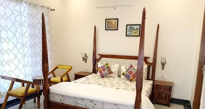 Gupta Vilas - A Boutique Homestay - Standard King Room 1