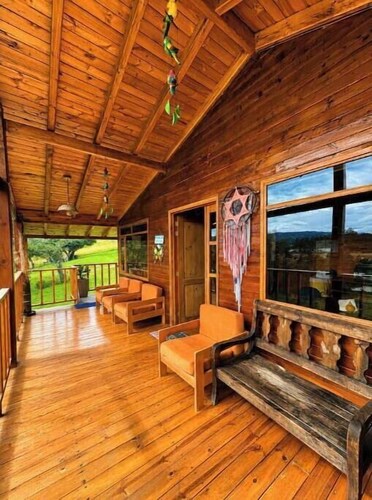 Ceeport Cabin