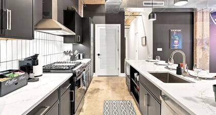 Spacious KC 3BR Loft With Rooftop Bar and Spa