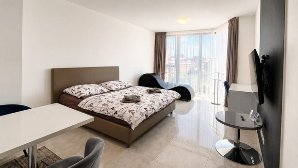 Unclassified image, 1 of 17, button - 1 room Apartment with AC, Vienna Gate 3 (Bratislava)