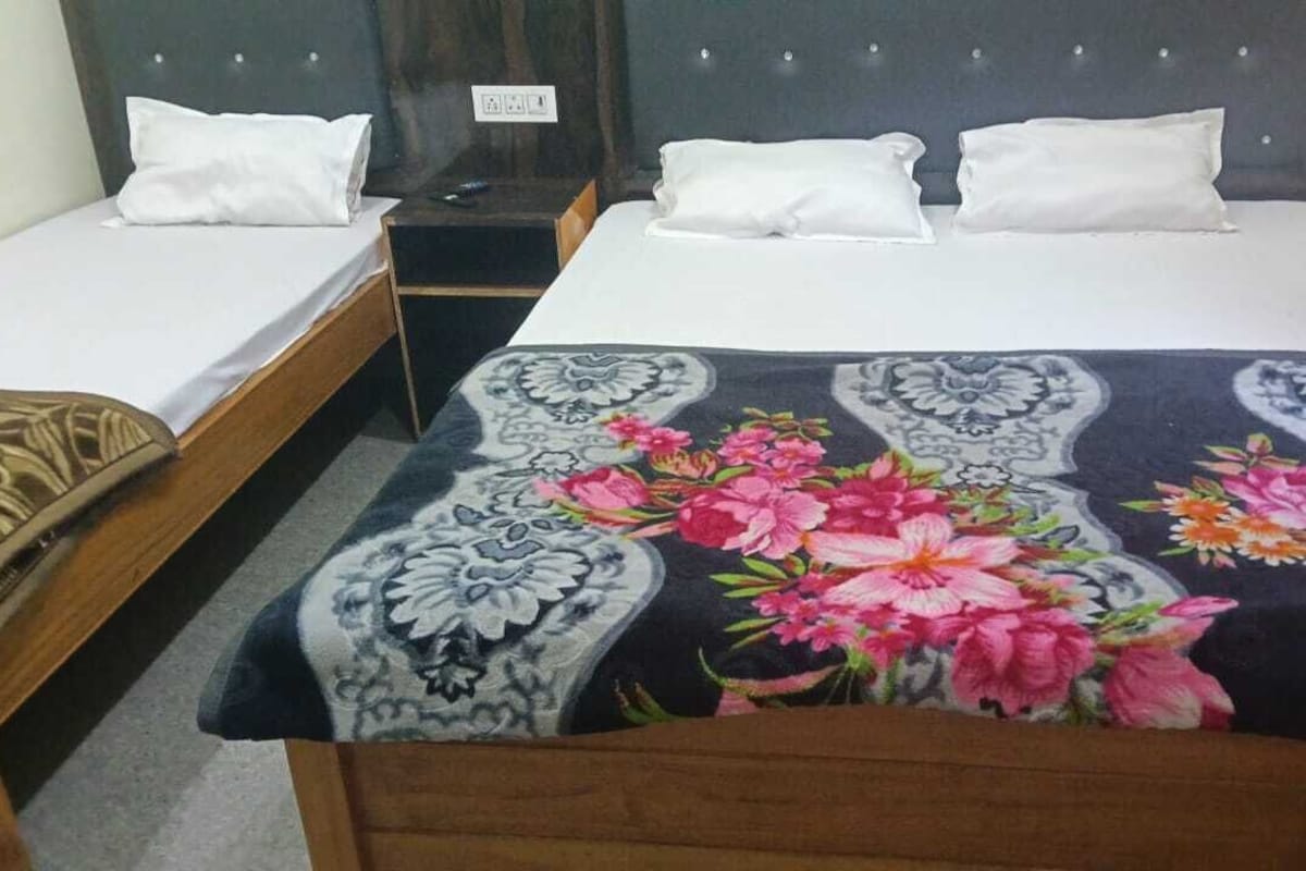 Premium Double Room | WiFi (free)