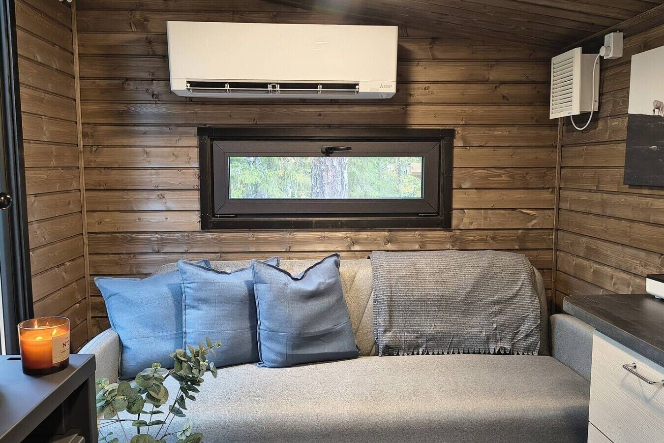 Comfort chalet | Woonruimte | Een open haard en vloerverwarming