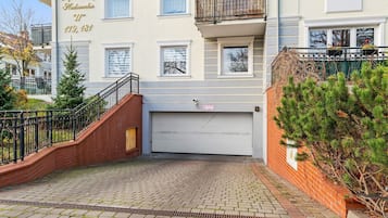 Deluxe Apartment, Beachside | Exterior