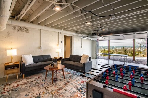 SkyFire | Best City Views | Sleeps 16