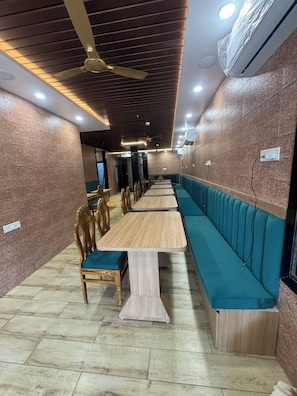 Unclassified image, 3 of 15, button - Hotel Sea Forest (Puri)
