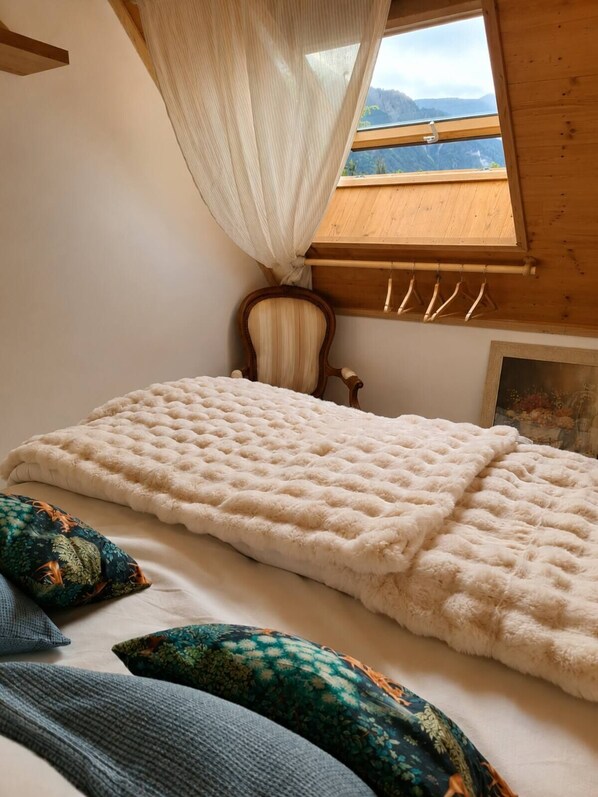 Room - L'Alpin, an apartment in the heart of the Domaine de la Grande Longe in Oisans (Le Bourg-d'Oisans)