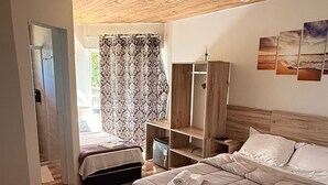 Standard-Zweibettzimmer, Veranda, Poolblick