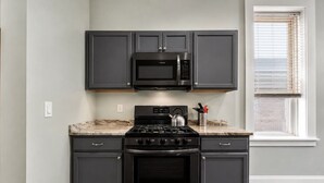 Coffee/tea maker, fridge, microwave, oven - Lux Historic 2BR near Stadiums, Downtown (Cincinnati)