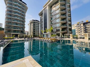 Pool - Qoople Excellence A27 - Cozy 1-bedroom apartment in charming Alanya (Alanya)