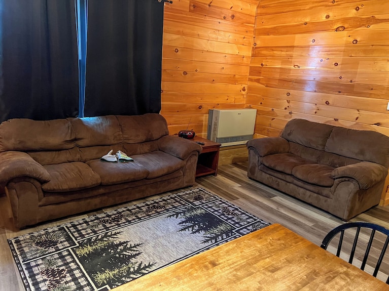 New Rustic Cabin W/atv Trail Access, Views, & More - Rangeley Lake State Park, Rangeley
