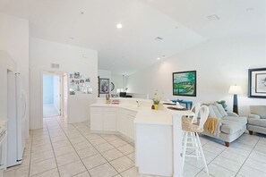 Interior - Turnkey 3BR/2BA Seasonal Rental - Gated Community Palm Grove at Tara Preserve (Bradenton)