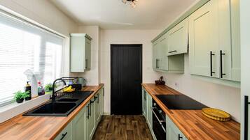 Fridge, microwave, oven, toaster