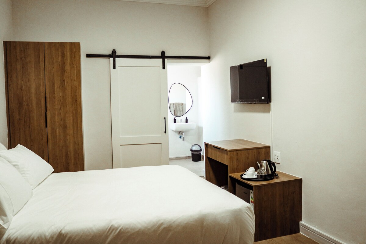 Classic Double Room