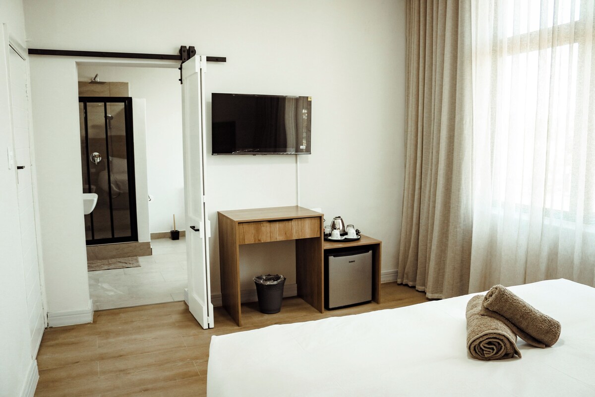 Luxury Suite