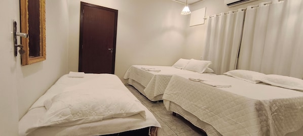 Unclassified image, 1 of 15, button - Private suite with kitchen and separate entrance with parking in the city center. (Sinop)
