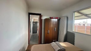 Room - Alojamiento Aurora - Rodeado de Naturaleza y a pasitos de la Ciudad (Carmelo)