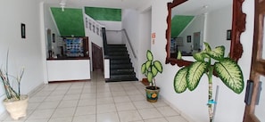 Ngoại thất