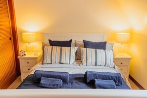 Unclassified image, 2 of 12, button - Apartment Sleeps 5 With Parking (Kinlochbervie)
