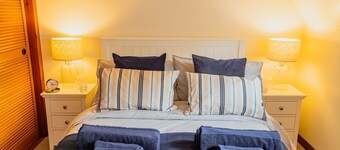 Apartment Sleeps 5 With Parking