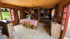 Cabaña familiar, 1 habitación, chimenea, vista a la laguna | Restaurantes