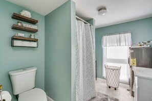 Bathroom - Pillar Point Getaway (Dexter)