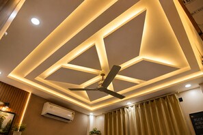 منوع