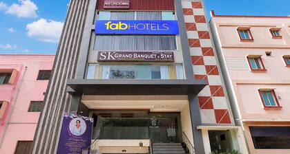 Fabhotel Sk Grand Banquet
