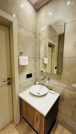Unclassified image, 5 of 22, button - Fabhotel Prime Da Marion (New Delhi)