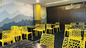 Lobby - Fabhotel Blue Star Inn (Hyderabad)