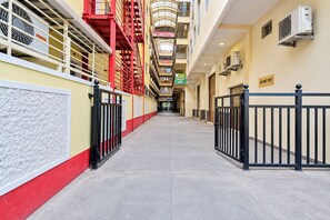 Property entrance - FabHotel Priya Residency (Hyderabad)