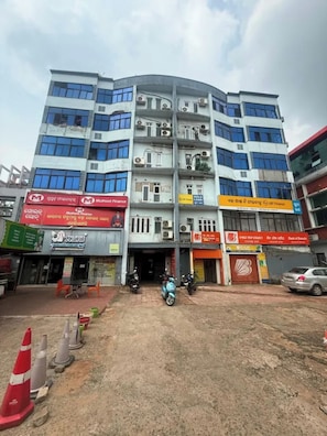 Exterior - Via Anasuya (Bhubaneshwar)