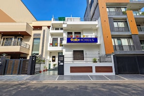 Depan hartanah