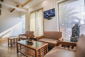 Unclassified image, 5 of 34, button - Fabhotel Aspl 44 (Noida)